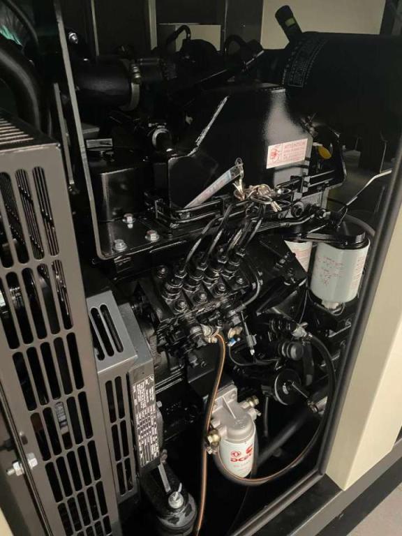 Cummins 4BTA3.9-G2 - 66 kVA Generator - DPX-19833 Foto 11