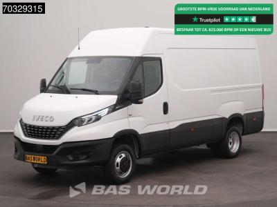 Iveco Daily 50C18 3.0L Automaat L2H2 Dubbellucht 3,5t Trekhaak LED Airco Cruise Camera Euro6 L2 Airco Tre vendida por BAS World B.V.