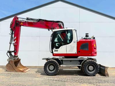 Liebherr A918 Compact Litronic - Likufix / Triple Boom Foto 1
