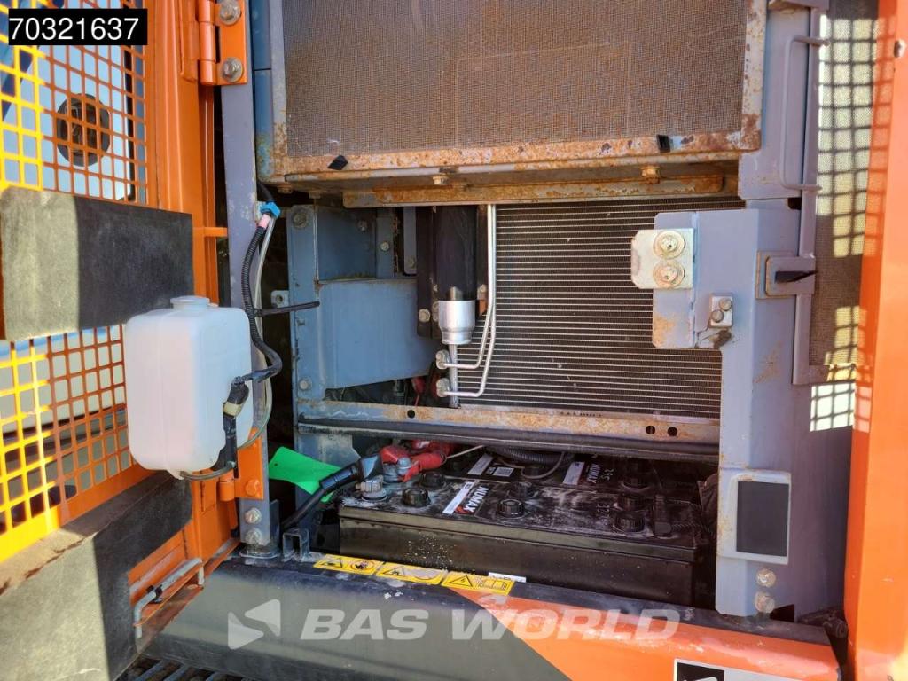 Hitachi ZX225 USLC-5B Foto 17