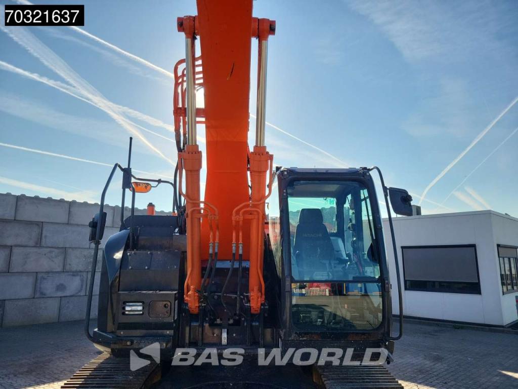 Hitachi ZX225 USLC-5B Foto 8