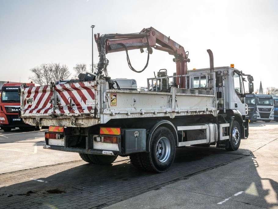 Iveco STRALIS 310- E5 + HMF 1110 K2 Foto 5