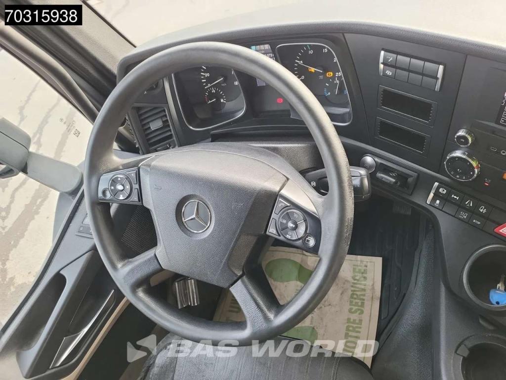 Mercedes-Benz Actros 1843 4X2 ClassicSpace Retarder Foto 18