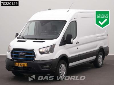 Ford Transit 185pk Elektrisch 68kWh 317km WLTP L2H2 Hoog Dak Navi Airco Cruise Parkeersensoren v+a SYNC4 vendida por BAS World B.V.