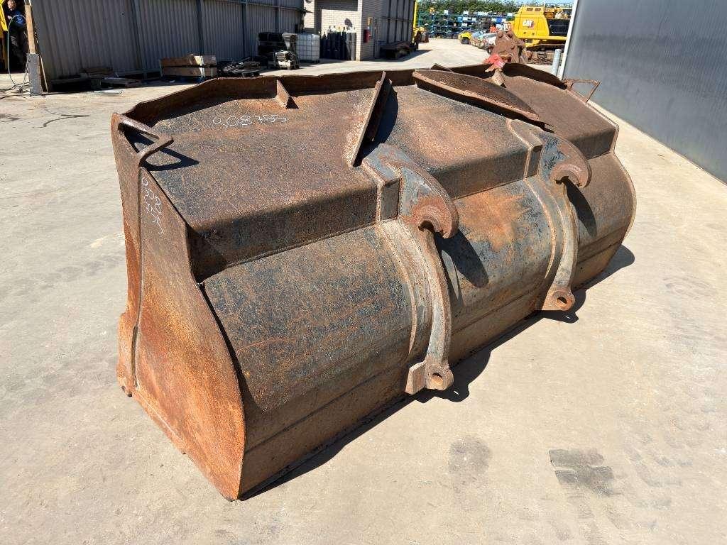 Volvo ISO L90 / Caterpillar 938 Foto 6