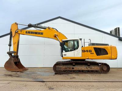 Liebherr R946LC - Automatic Greasing / Rear + Side Camera vendida por Boss Machinery