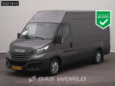 Iveco Daily 35S18 3.0L Automaat 180PK L2H2 Airco Cruise Camera LED Trekhaak 3,5t Trekgewicht Euro6 L2 A/C vendida por BAS World B.V.