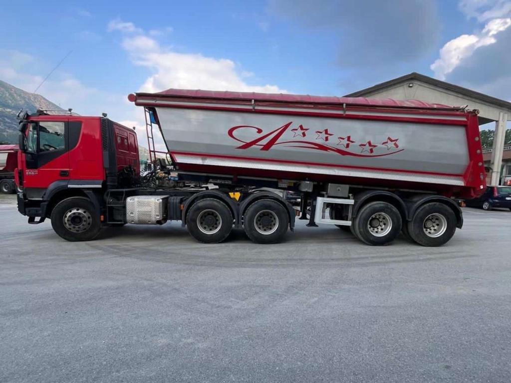 Iveco 500E5 Foto 2