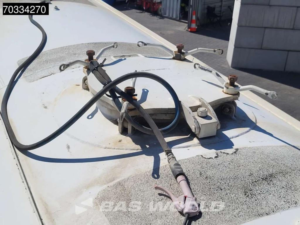 ZVVZ NCG 40 3 axles Foto 12