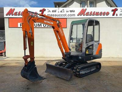 Hitachi ZX 25 CLR vendida por Massucco T. Srl