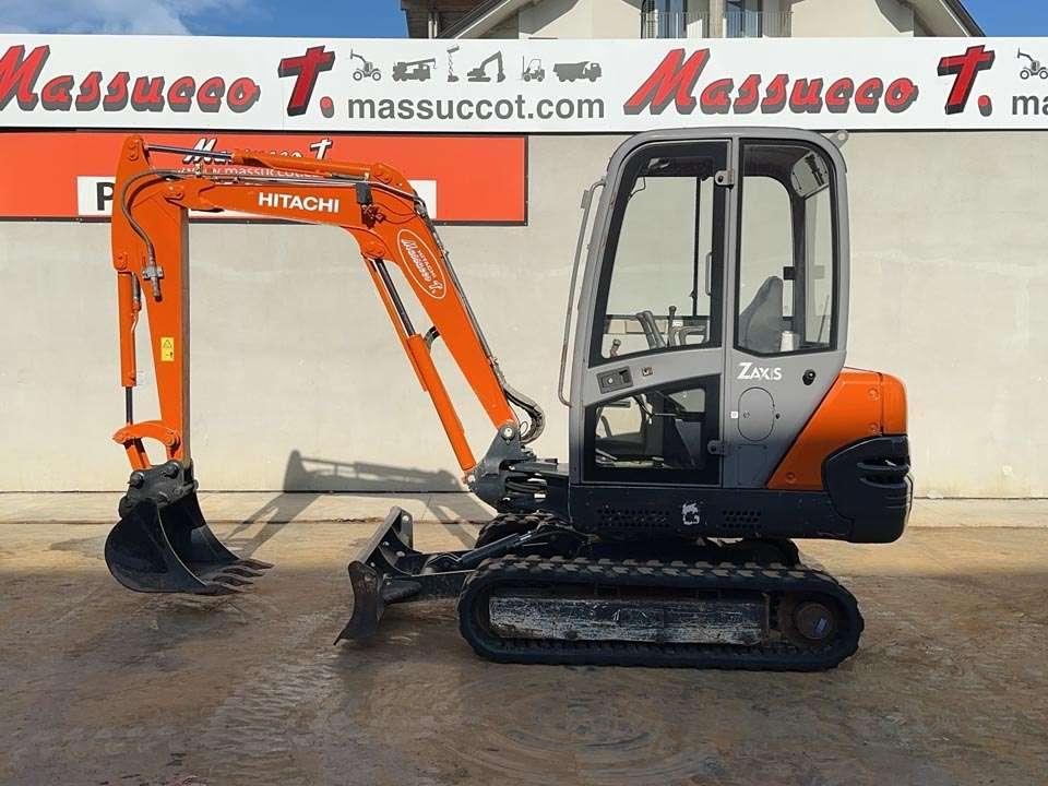 Hitachi ZX 25 CLR Foto 3