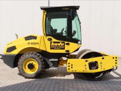 Bomag BW145 D-5 PL vendida por Bove Verhuur & Verkoop