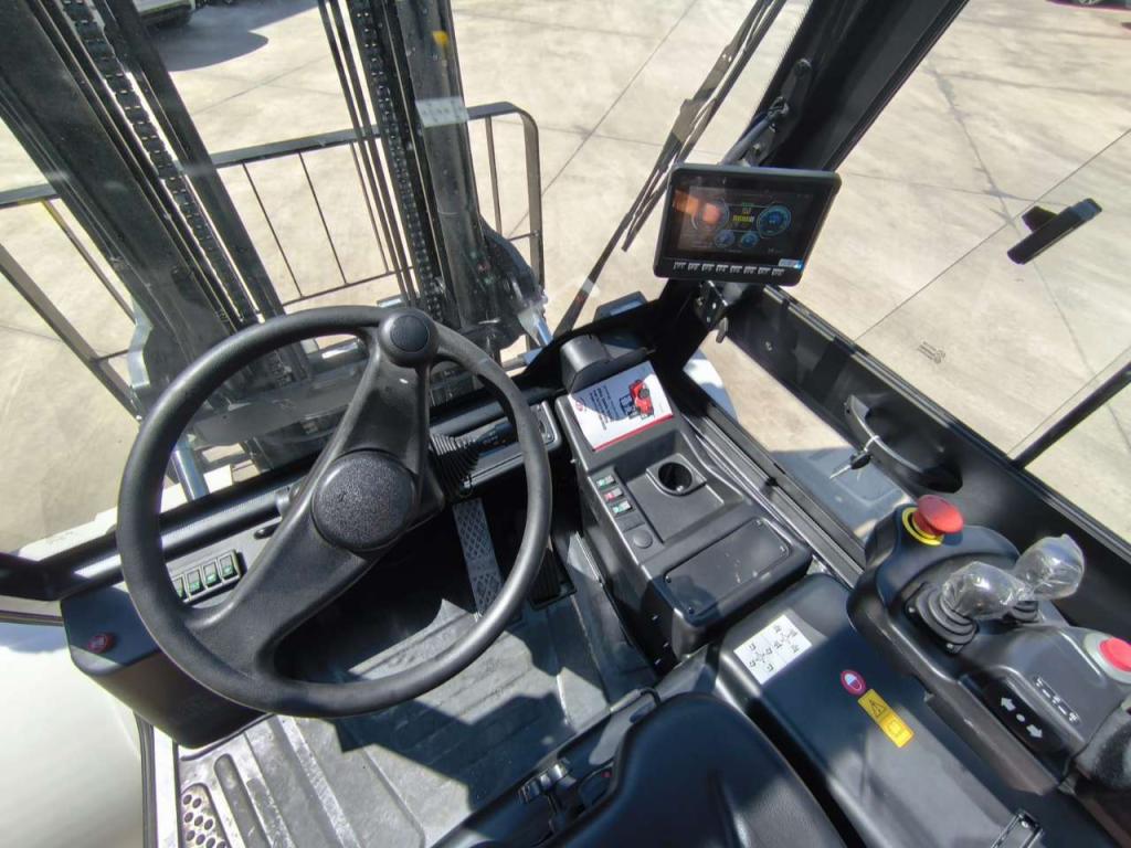 EP Equipment EFL553-HV6 Foto 5