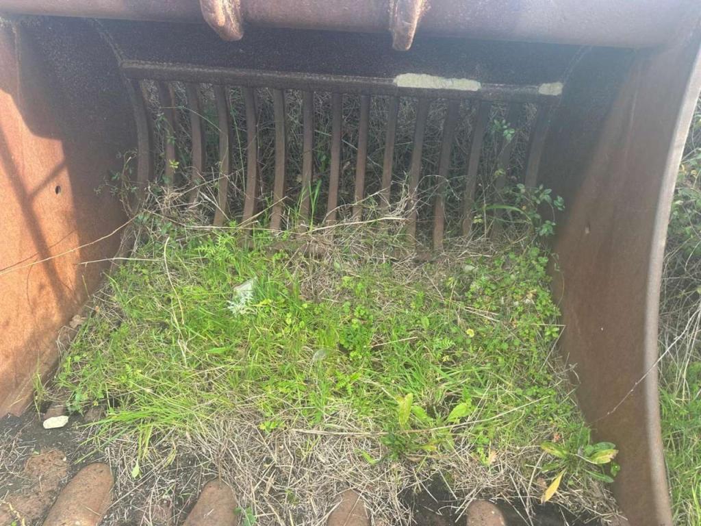 Komatsu 1500 Foto 2
