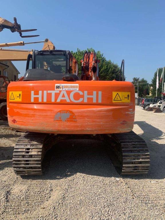 Hitachi ZX130 Foto 3