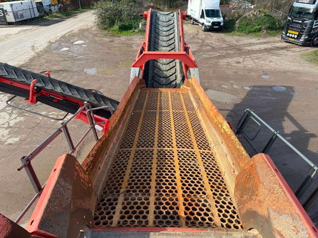Sandvik QE340 - Caterpillar Engine / 2 Side Convey Foto 21