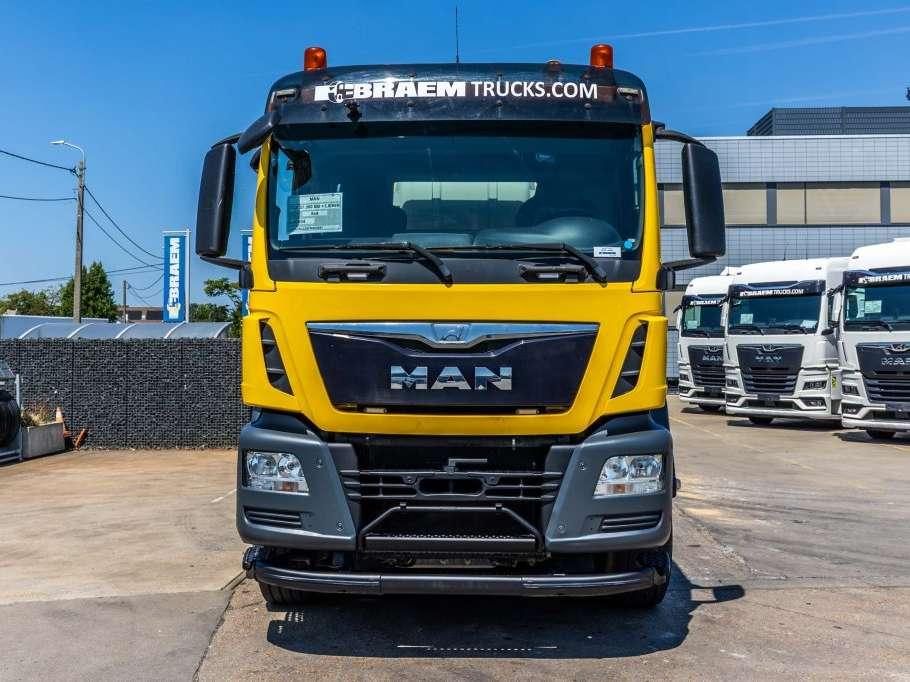 Man TGS 37.360 BB - LIEBHERR 10M3 Foto 8
