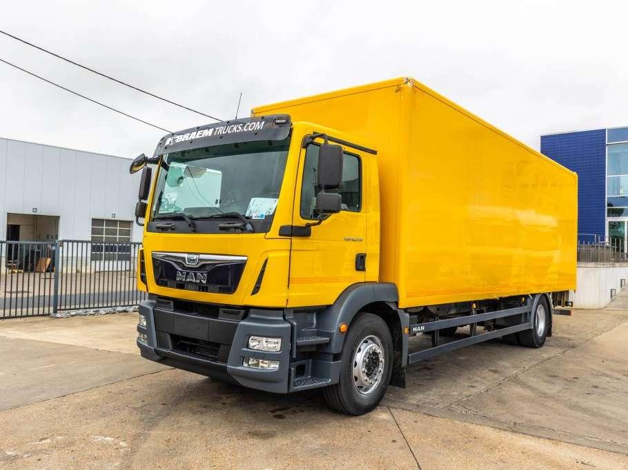 Man TGM 18.250 BL + DHOLLANDIA 2T. Foto 1