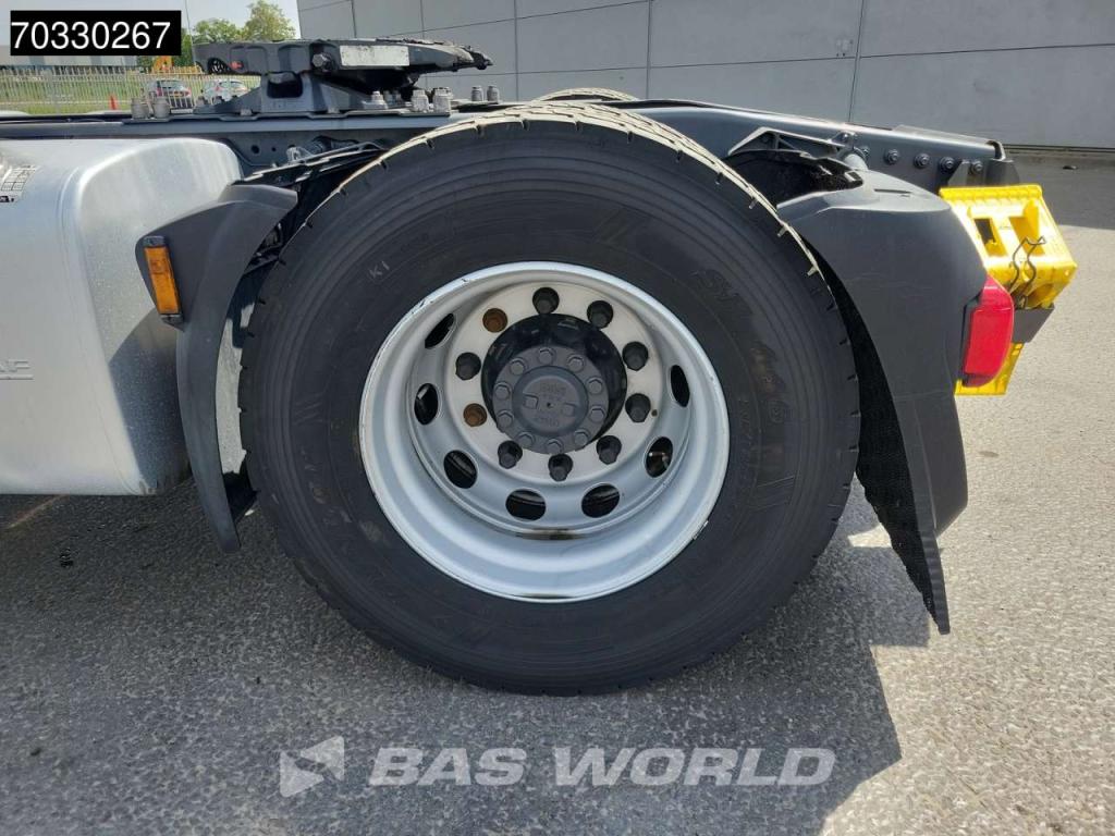 Daf XF 480 4X2 SC 2x Tanks Standklima ACC Foto 17