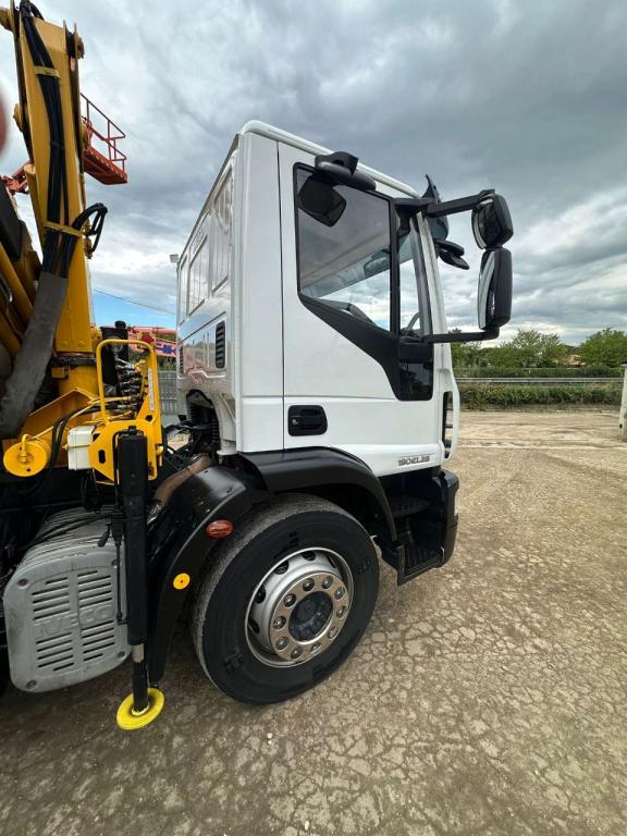 Iveco 190 EL 28 Foto 17