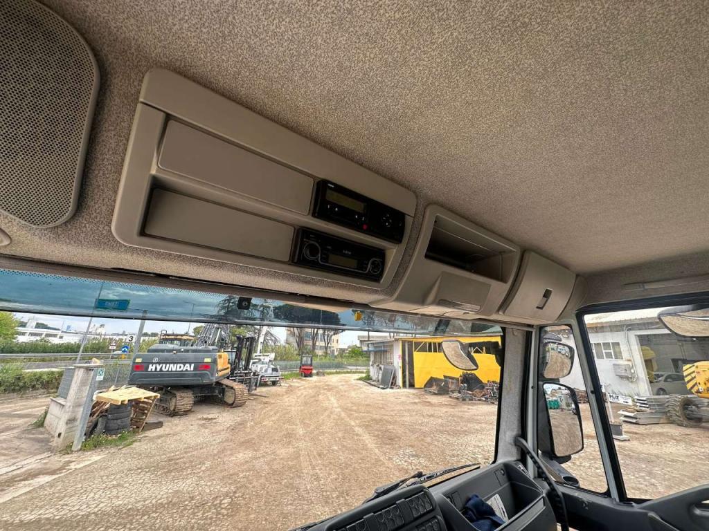 Iveco 190 EL 28 Foto 5