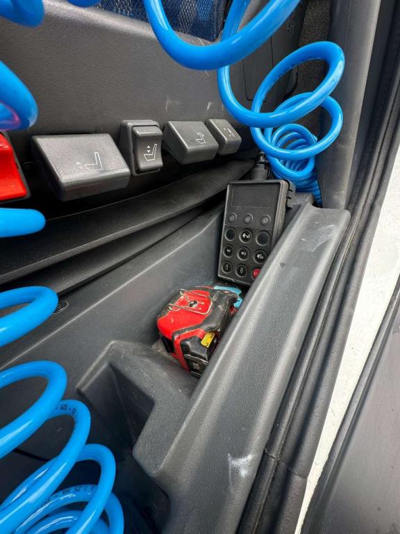 Iveco 190 EL 28 Foto 9