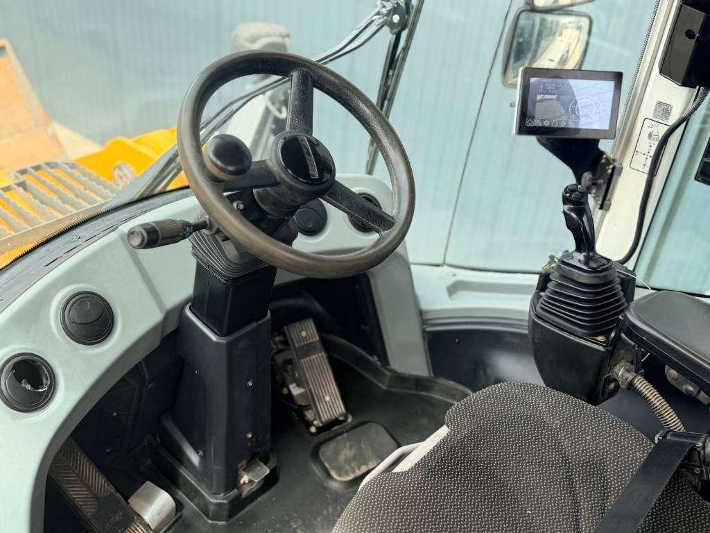 Liebherr L550 Xpower Foto 9