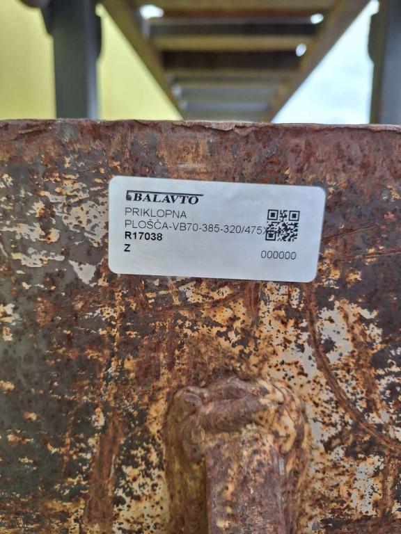 UNI70 for 12-18 ton excavators Attachment plate Foto 5