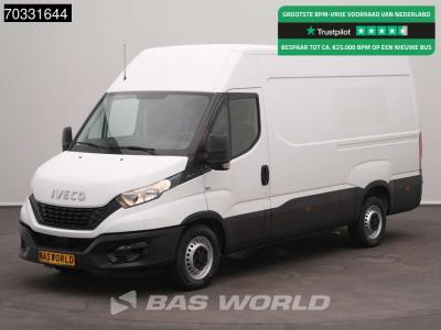 Iveco Daily 35S14 L2H2 Airco Cruise 3500kg trekgewicht Euro6 3520L Airco Cruise control vendida por BAS World B.V.