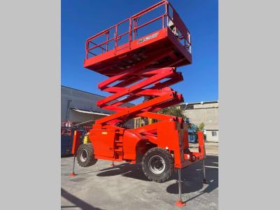 JLG 4394RT vendida por Centro Usato Srl