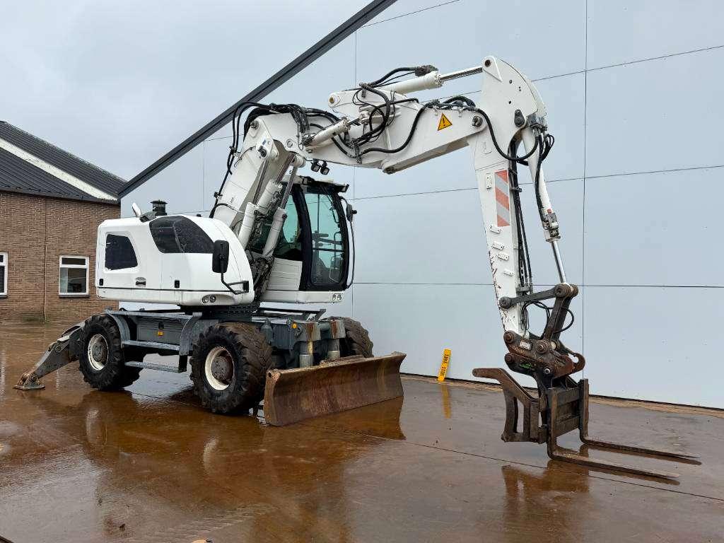 Liebherr A914 Compact - Triple Boom / Many extra attachment Foto 7