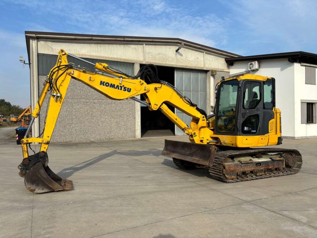 Komatsu PC 118 Foto 3