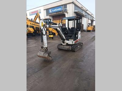 Bobcat 322 G vendida por Euro Tractors Sud Srl