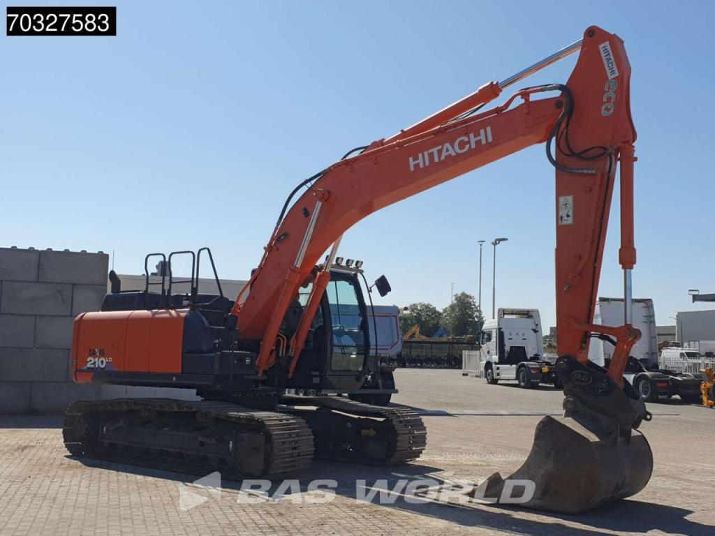 Hitachi ZX210 LC -6 Foto 6