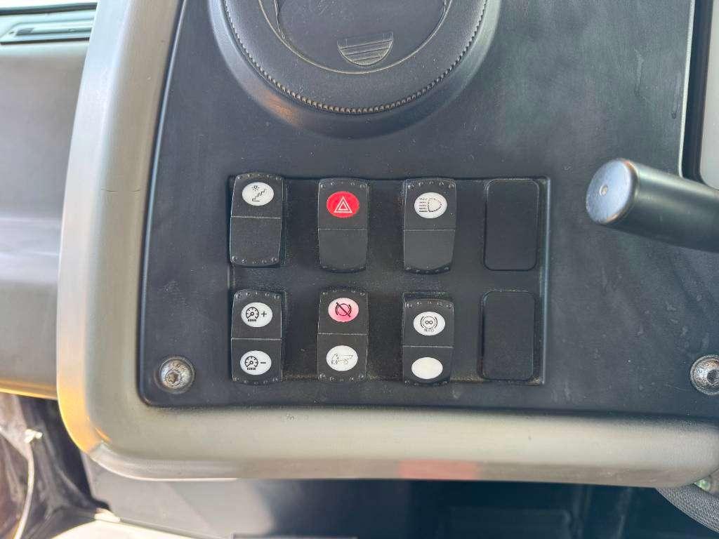 Caterpillar 772G - Automatic Greasing / Body Heating Foto 14