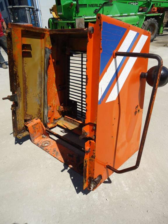 Mascherone para Fiat Hitachi FR160 Foto 5