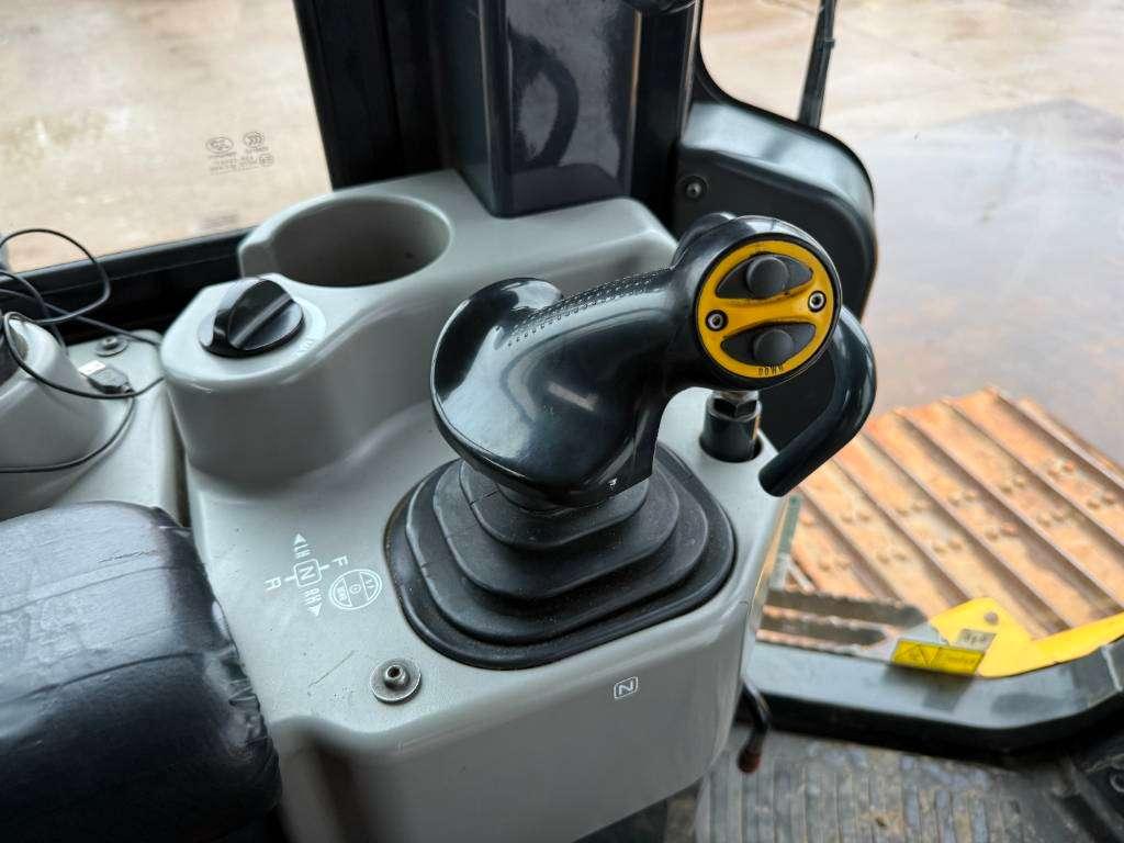 Komatsu D61PXi-24 - Folding Blade / Topcon GPS System Foto 10