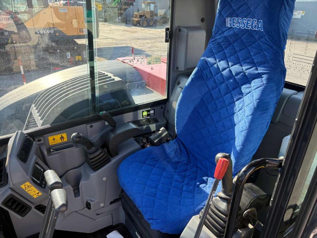 Kubota KX080-4 Foto 2