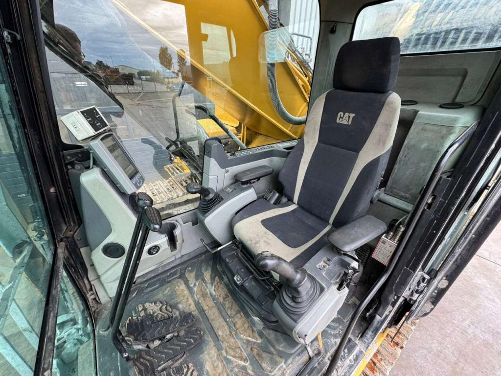 Caterpillar 336FL Tracked material handler Foto 10