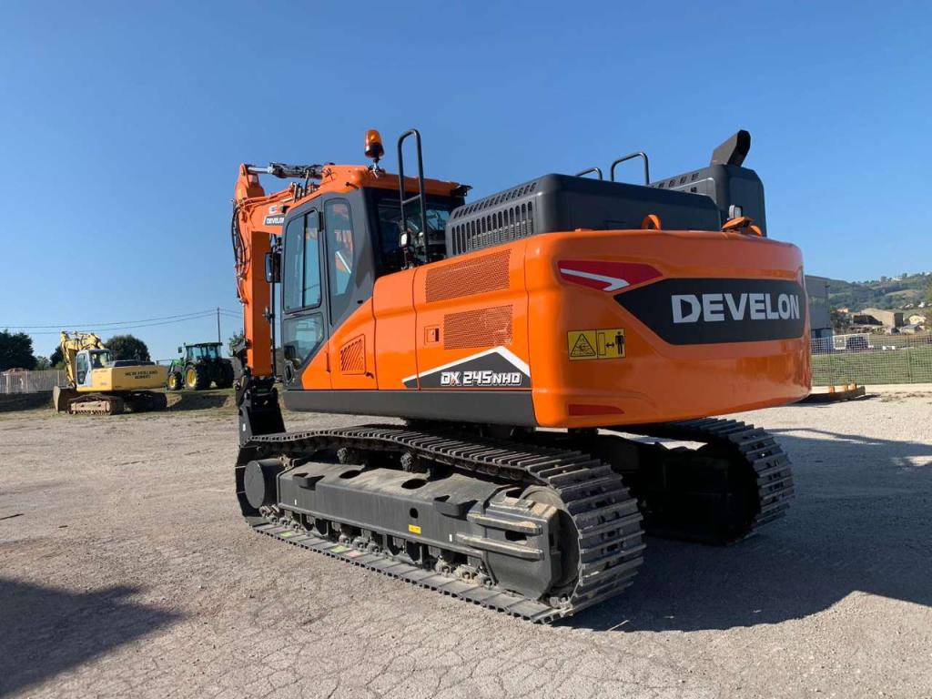 Develon DX245 NHD Foto 7