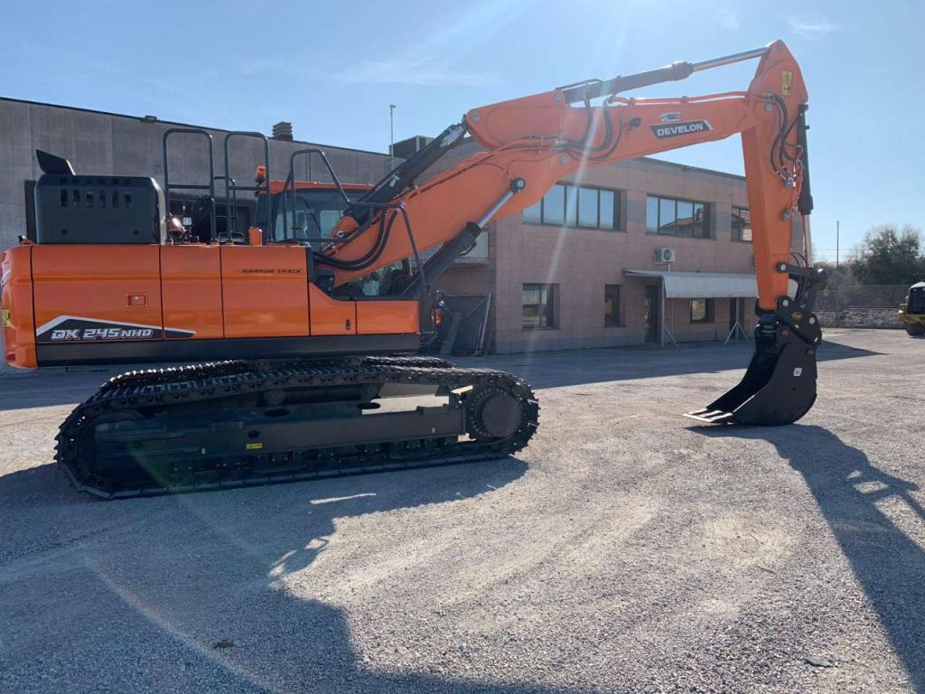 Develon DX245 NHD Foto 8