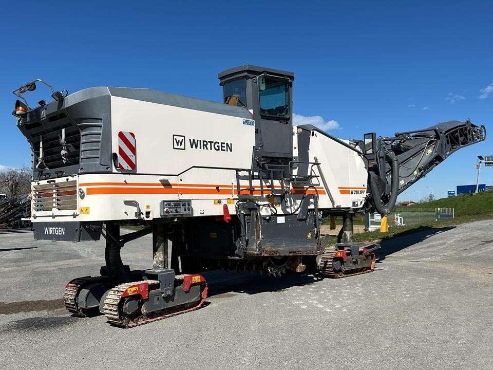 Wirtgen W 210 XP Foto 23