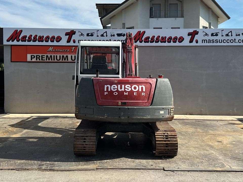 Neuson 8002 Foto 23