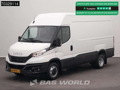 Iveco Daily 35C18 3.0L Automaat Dubbellucht L2H2 3,5t Trekhaak 180PK Airco Cruise Euro6 L2 Airco Trekhaak vendida por BAS World B.V.