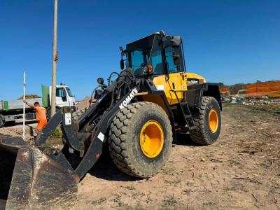 Komatsu WA200PT-5 Foto 1