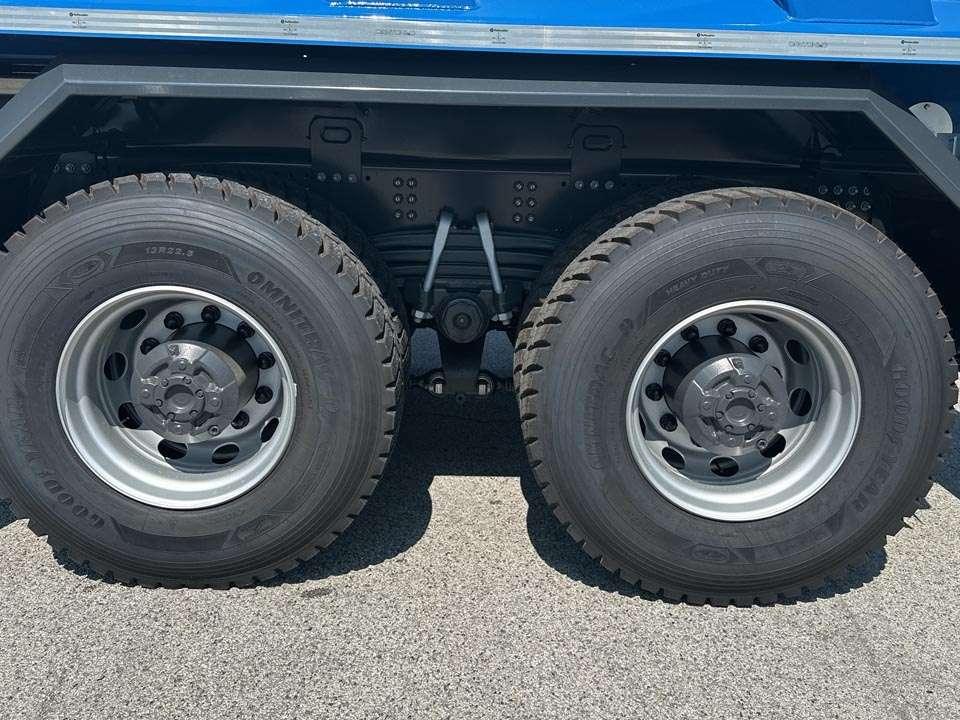 Scania P500 XT 8x4 Foto 7