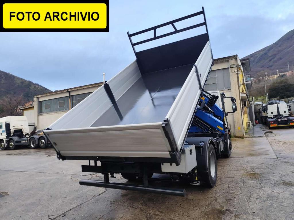 Iveco EUROCARGO 180-320 Foto 3