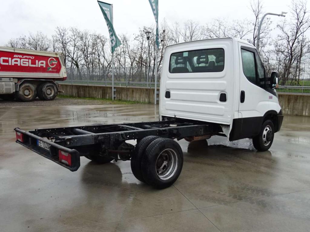 Iveco DAILY 35C17 Foto 6
