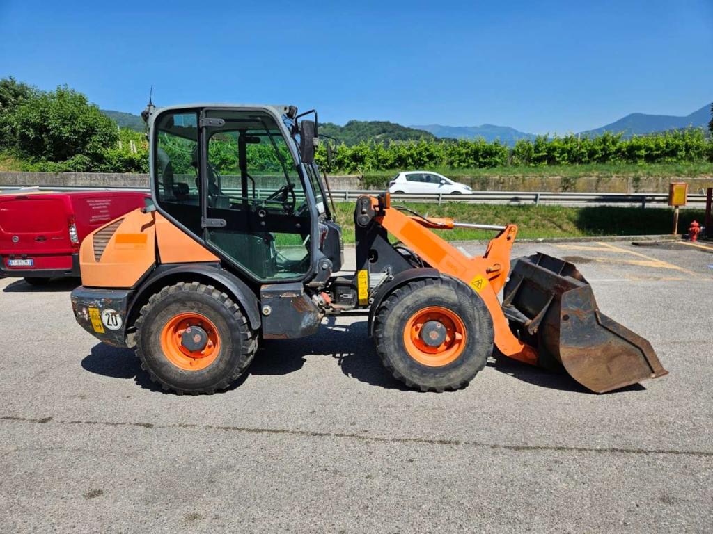 Komatsu WA70-7 Foto 4