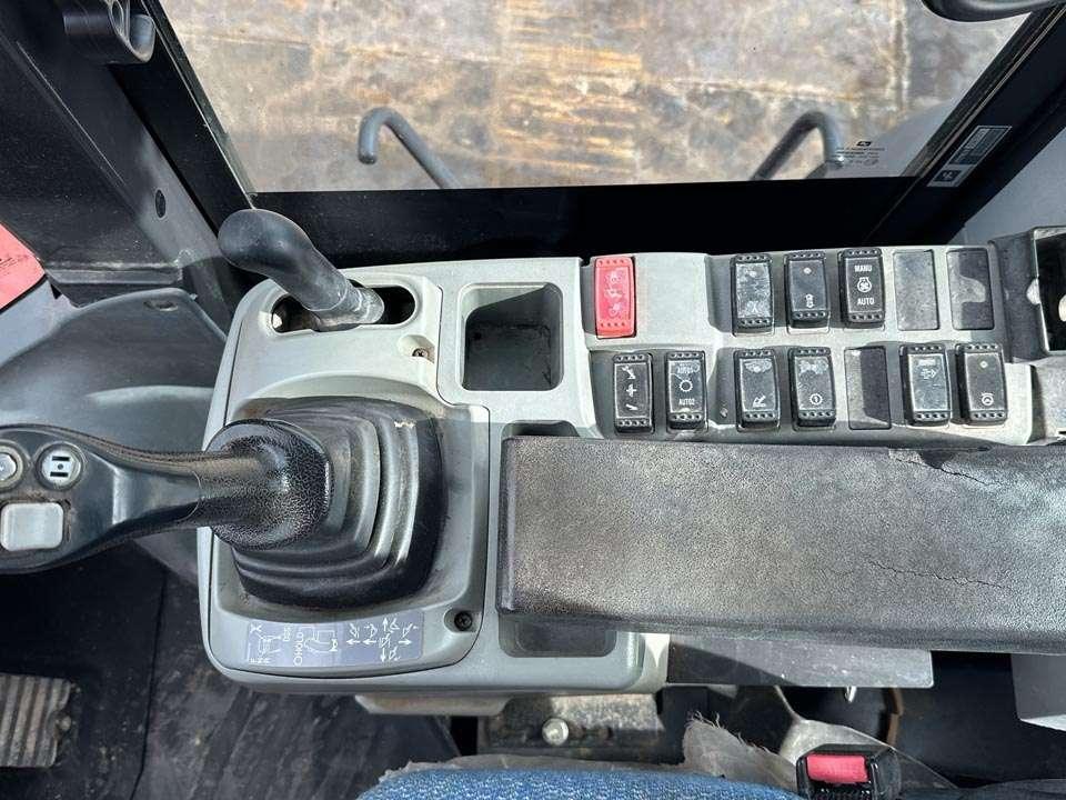 Hitachi ZW180-6 Foto 16